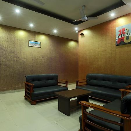 غاواهاتي Hotel Parshuram المظهر الخارجي الصورة