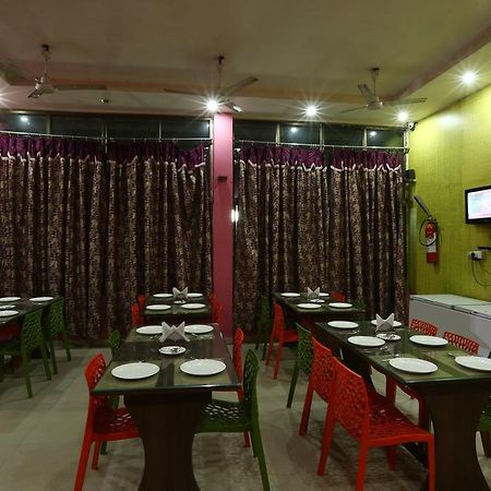 غاواهاتي Hotel Parshuram المظهر الخارجي الصورة