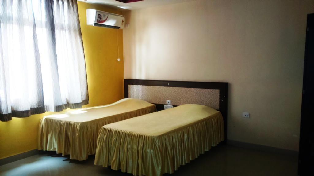 غاواهاتي Hotel Parshuram المظهر الخارجي الصورة