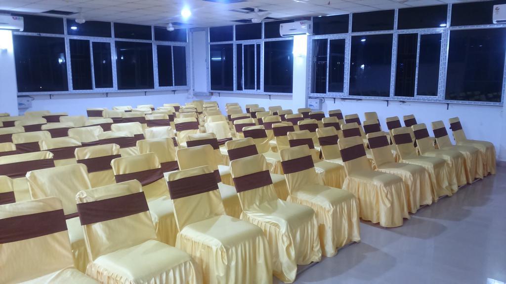 غاواهاتي Hotel Parshuram المظهر الخارجي الصورة
