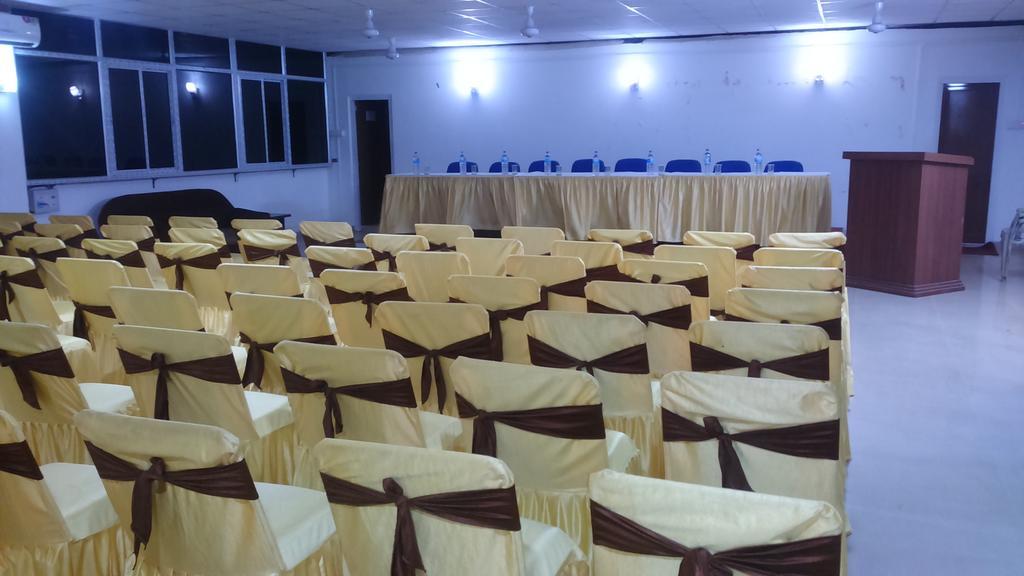 غاواهاتي Hotel Parshuram المظهر الخارجي الصورة